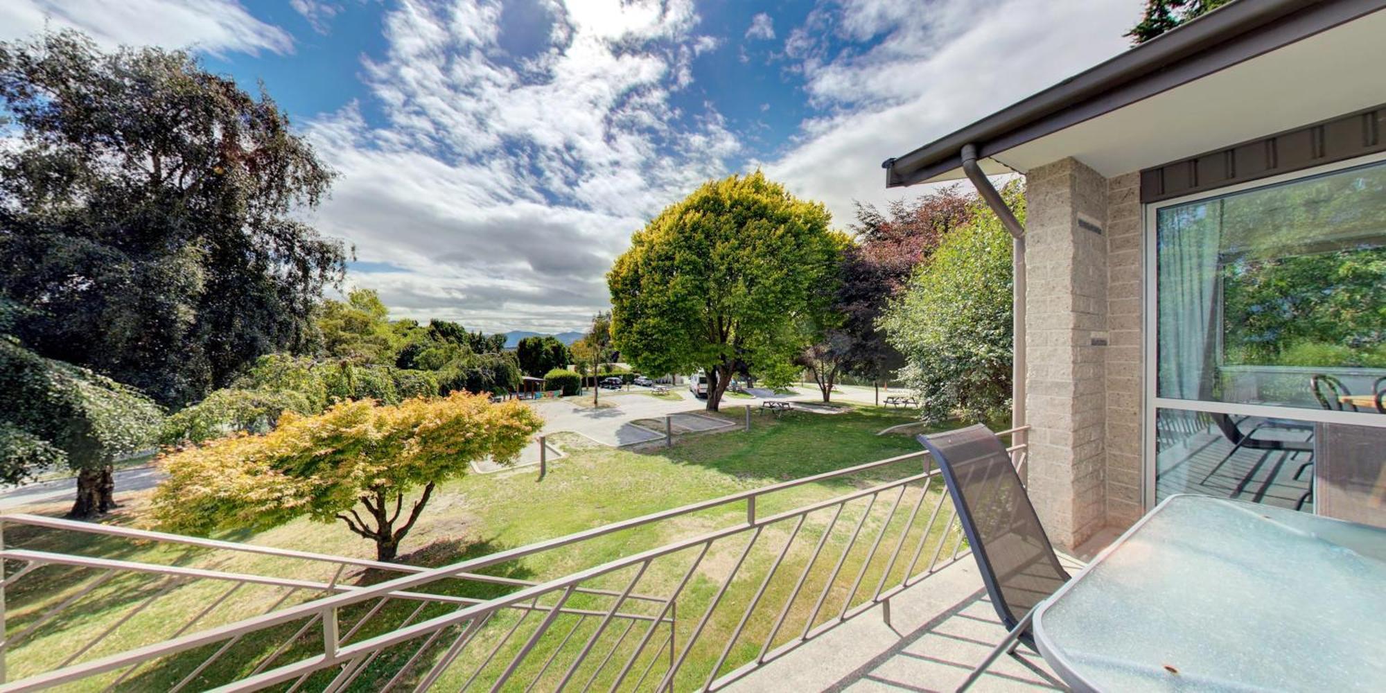Wanaka Top 10 Holiday Park Екстер'єр фото