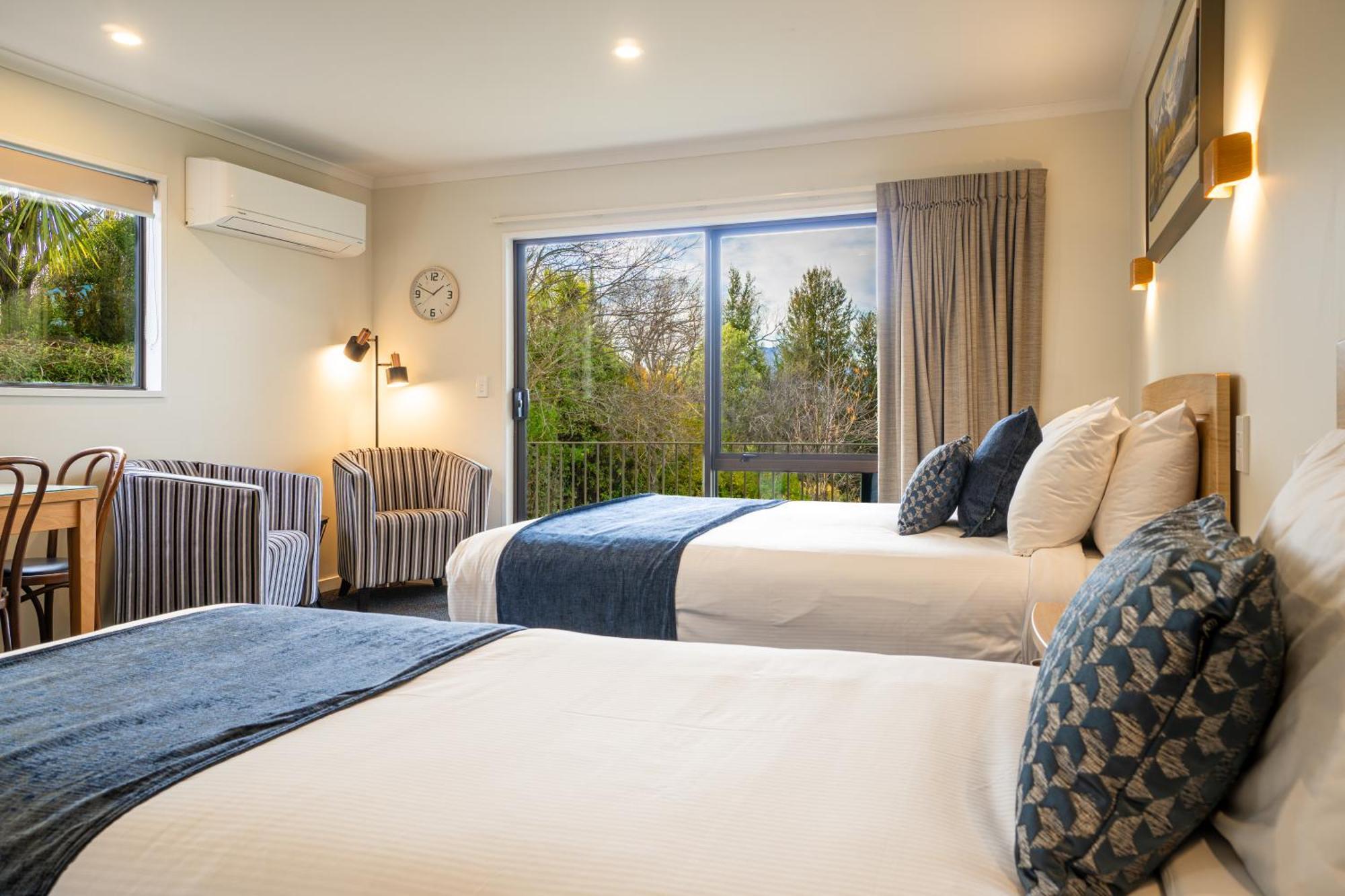 Wanaka Top 10 Holiday Park Екстер'єр фото