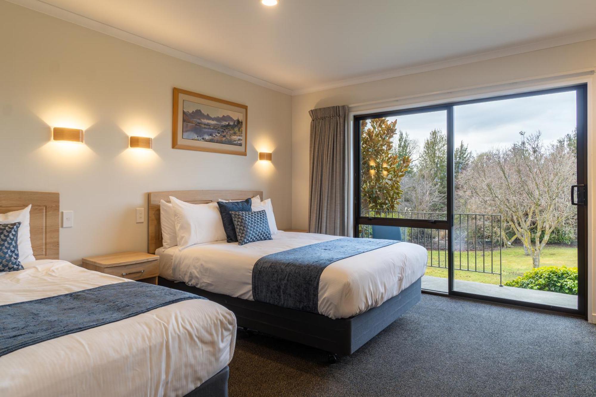Wanaka Top 10 Holiday Park Екстер'єр фото