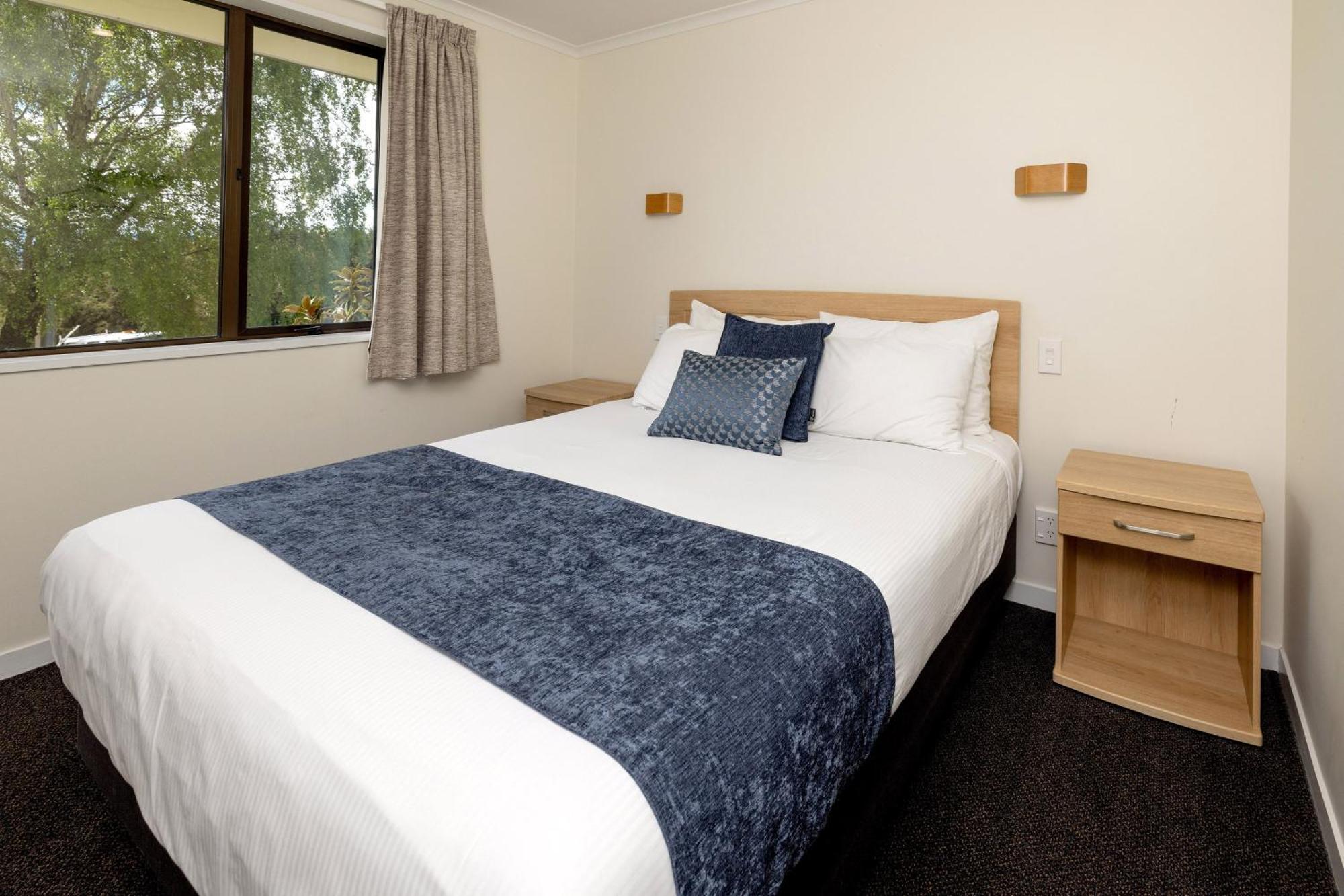 Wanaka Top 10 Holiday Park Екстер'єр фото