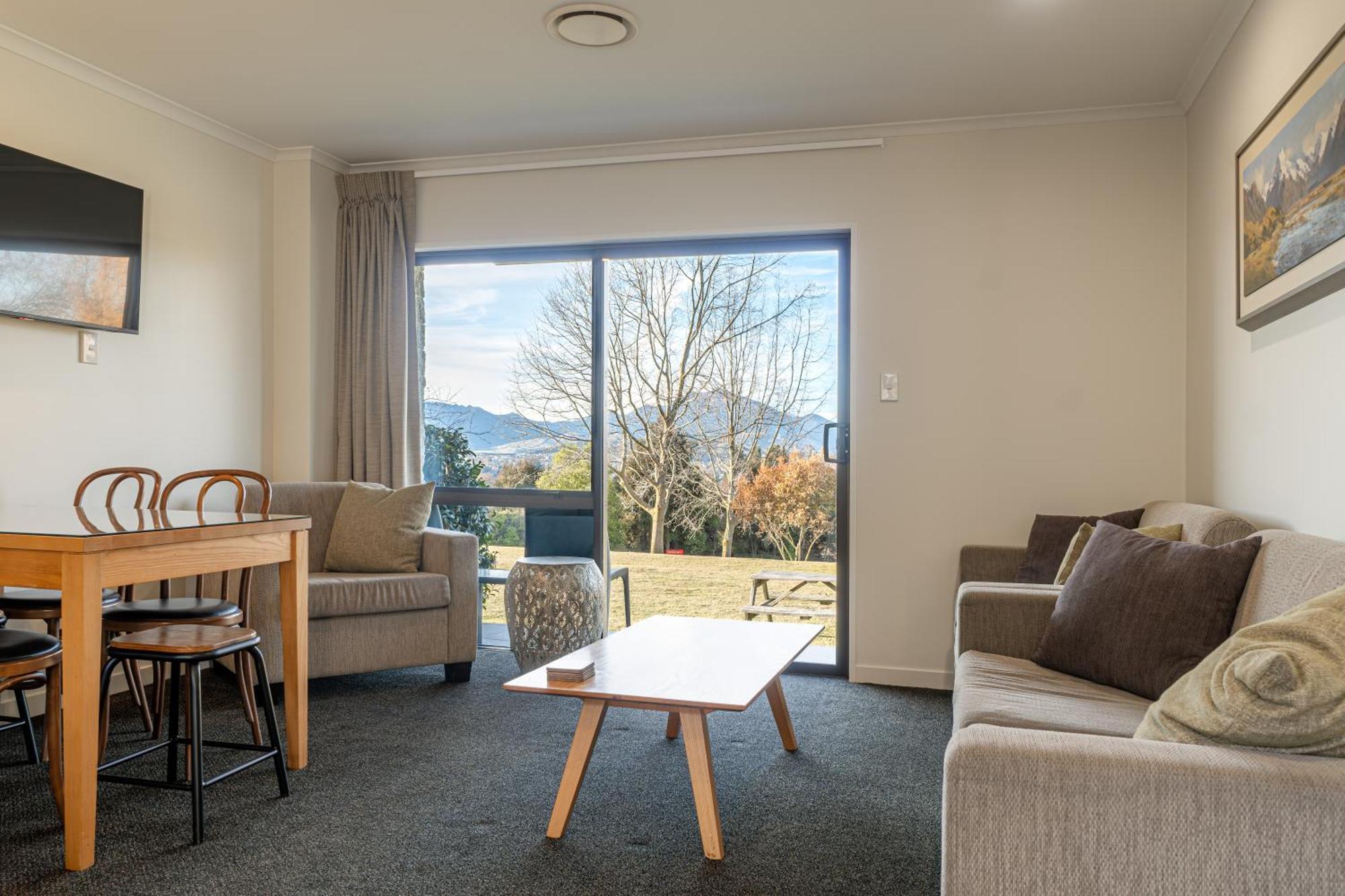 Wanaka Top 10 Holiday Park Екстер'єр фото